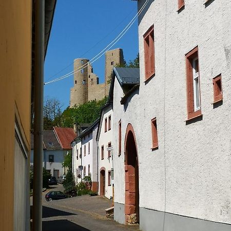 Mooi Ruim Appartement In Antieke Stadsboerderij Schönecken Eksteriør bilde